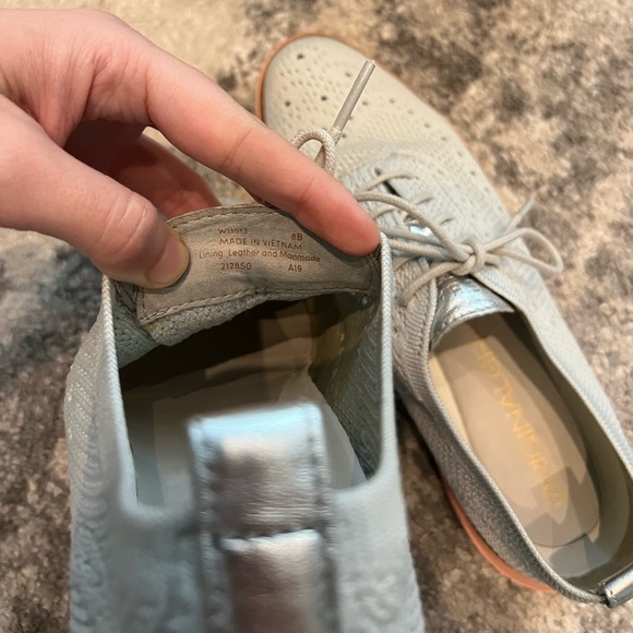 Cole Haan zerogrand stitchlite wingtip oxford - grey, silver, coral - Picture 7 of 7